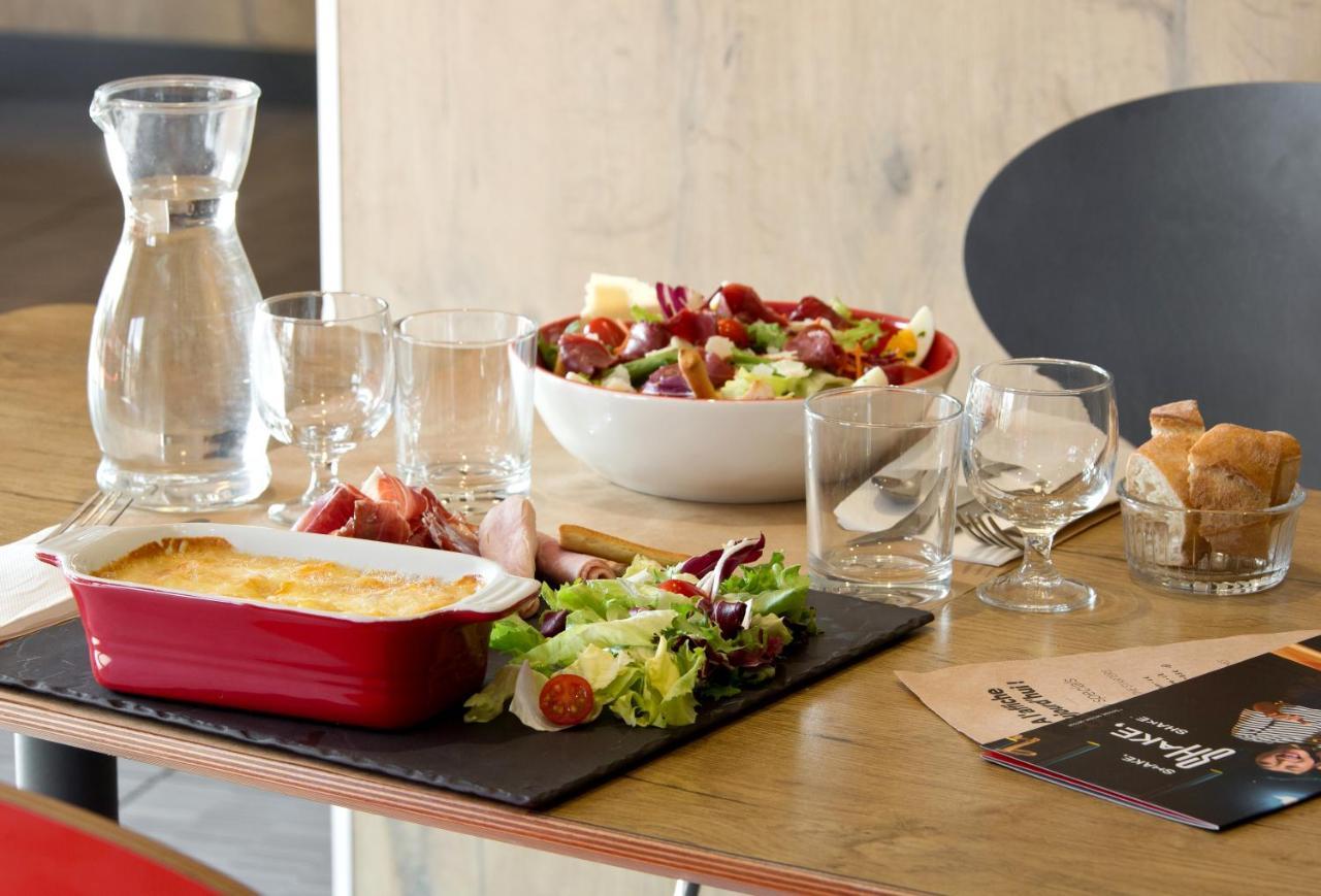 Ibis Budget Clermont Ferrand Nord Riom Bagian luar foto