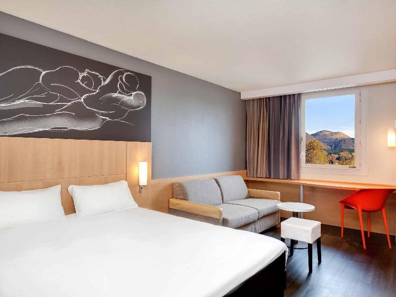 Ibis Budget Clermont Ferrand Nord Riom Bagian luar foto