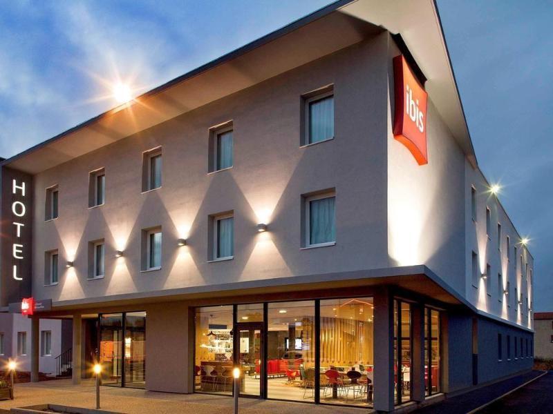 Ibis Budget Clermont Ferrand Nord Riom Bagian luar foto