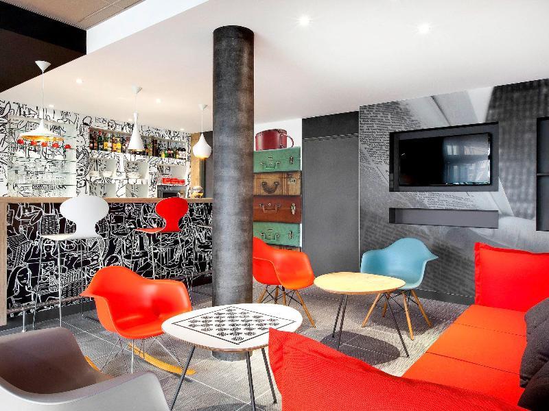 Ibis Budget Clermont Ferrand Nord Riom Bagian luar foto